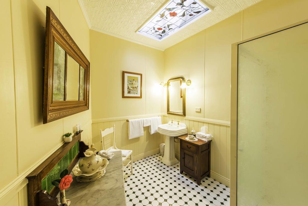 Touchwood Cottages Stanley Ngoại thất bức ảnh